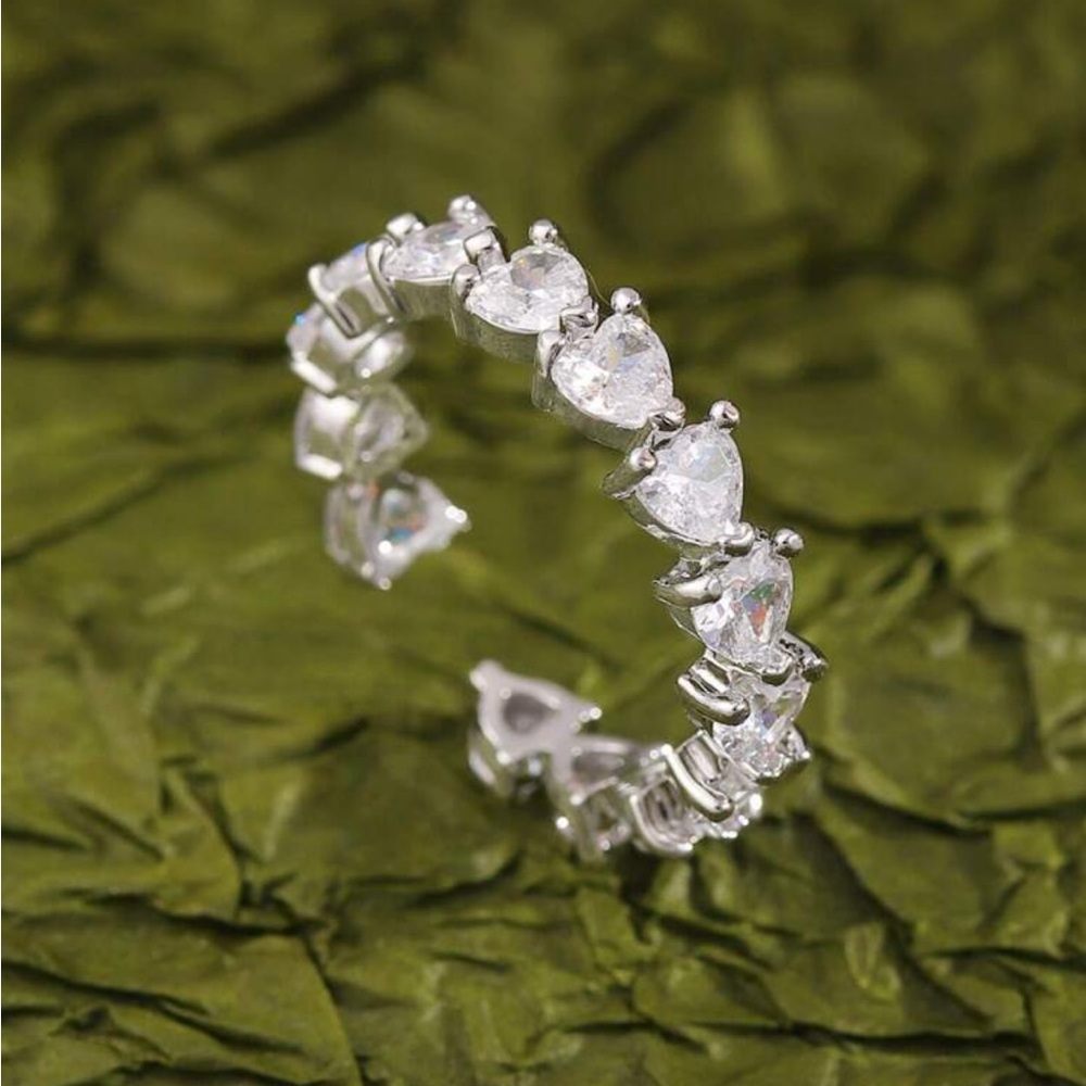 Silver ring - Picture 2 of 2